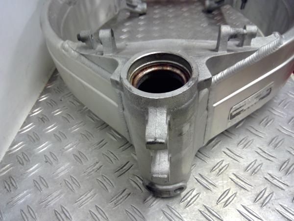 Rahmen Frame deutscher Streetfighter Honda CBR 900 RR SC33 Bj.99 15017km
